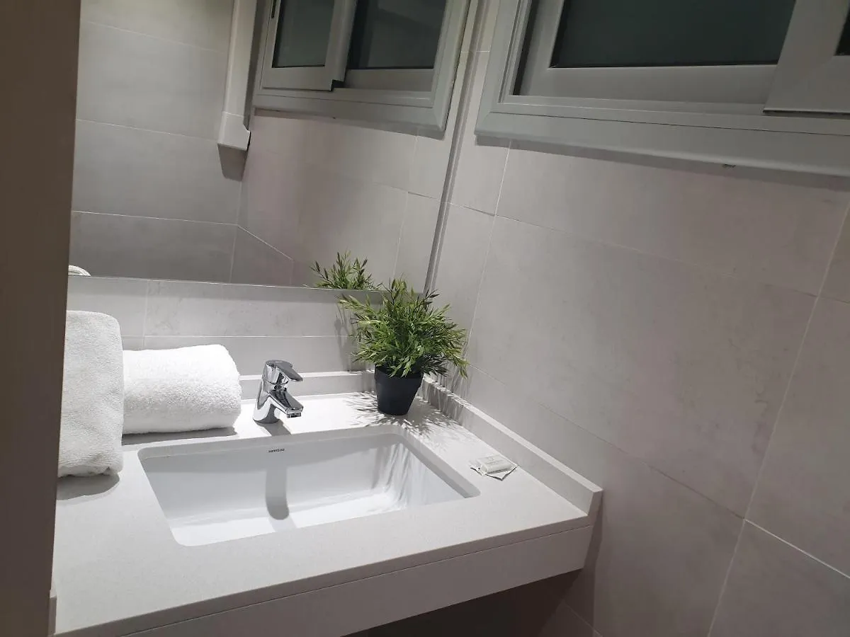 Guest house Pension San Ramon Barcelona Spain