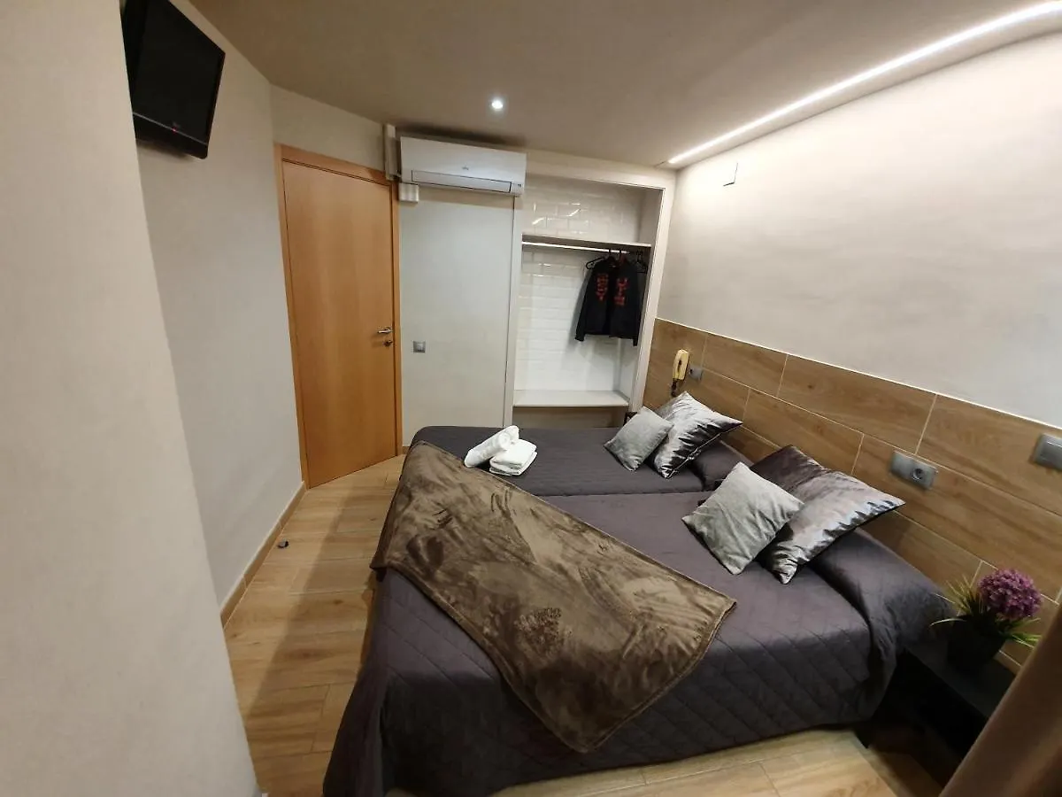 Pension San Ramon Barcelona Vendégház