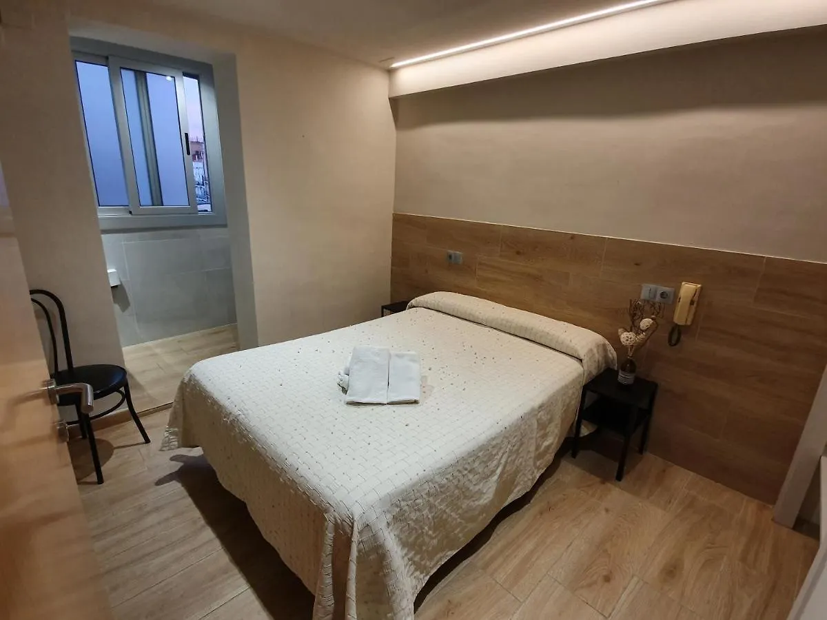Vendégház Pension San Ramon Barcelona